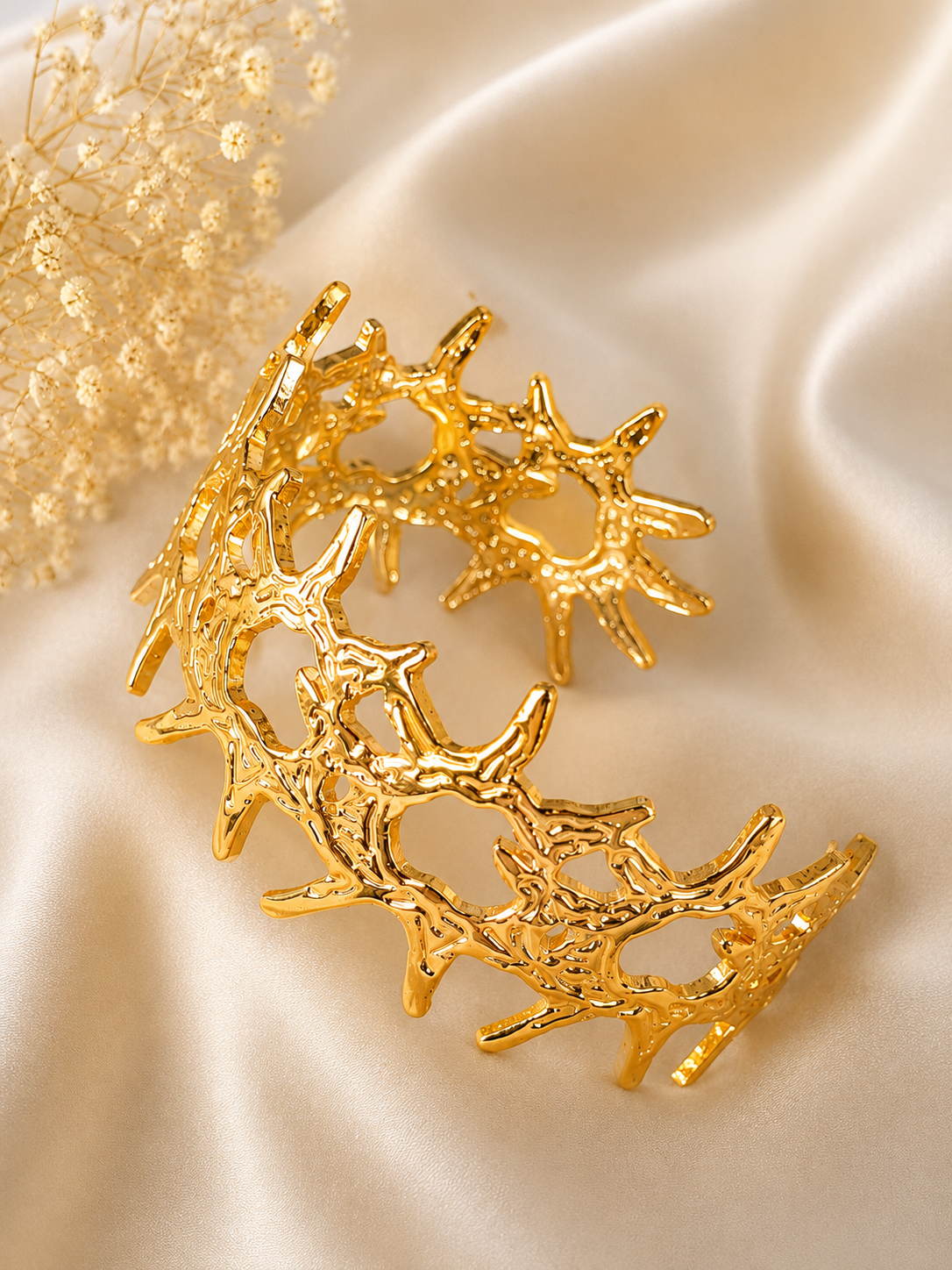 Antitarnish cuff bangle